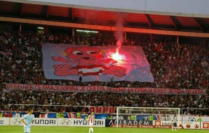 ZABRANA VAŽI ZA SVE: Obezbeđenje nije dozvolilo na mamama sa bebama da uđu na Marakanu