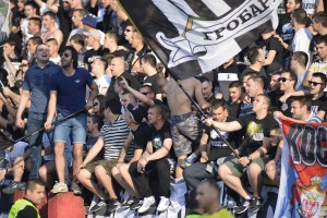 GOREO KRUŠEVAC: Pogledajte kako su Grobari proslavili titulu! (VIDEO)