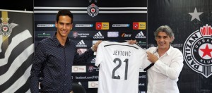 LOŠE VESTI: Partizan u drugom poluvremenu sa igračem manje (VIDEO)