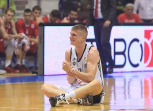 LOŠE VESTI ZA PARTIZAN: Slovenac završio sezonu?