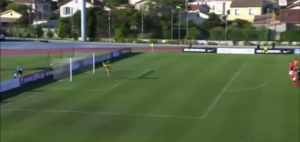 OVAJ MOMAK IMA DINAMIT U NOGAMA: Spektakularan projektil mlade nade francuskog fudbala (VIDEO)