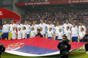 TRIJUMF ZA IZLAZAK IZ MINUSA: Srbija večeras sa Jermenijom pred praznim tribinama