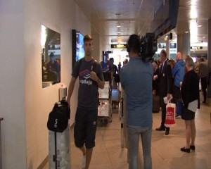 ‘ORLOVI’ SLETELI: Fudbaleri stigli u Kopenhagen (VIDEO)