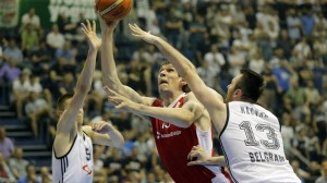 SUPERLIGA SRBIJE: Partizanu pobeda u gradskom derbiju, Zvezdi ipak prvo mesto pred plej-of!