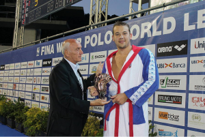 DUŠAN MANDIĆ ZA HOTSPORT: Ekipo, hvala. Partizane, vratiću se! (VIDEO)