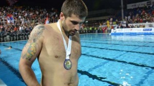 ‘SLUČAJ NIKOLE RAĐENA’: Treba li o drogi u Srbiji da se ćuti i jesu li sva ta zlata ‘pobelela’?