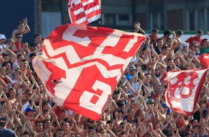 KUVA NA VRAČARU: Grof isključen, Pižon nije slavio drugi gol, Zvezda preokrenula (VIDEO)