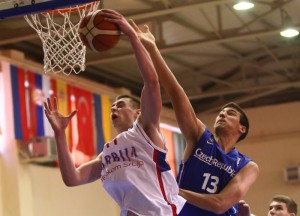 TRIPL-DABL STOJANOVIĆA: Savladana Češka, čeka se rival u četvrtfinalu U-18 EP