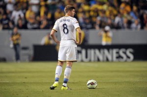 TO JE TAJ TRIO: Dos Santos, Kin i Stivi Dži doneli trijumf LA Galaksiju (VIDEO)