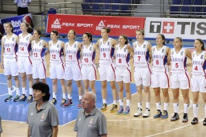 NE GLEDA DRUGOVE: Bivši reprezentativac Srbije podržava žensku selekciju (FOTO)