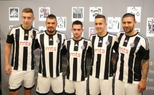 PARTIZAN PREDSTAVIO DRESOVE: Novo ‘odelo’ crno-belih svidelo se i Milici Dabović (FOTO)