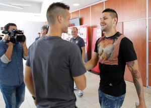 NEMANJA MATIĆ: Mitroviću bi bilo bolje da skrene pažnju na sebe golovima, a ne majicom!