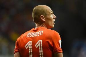 KVALIFIKACIJE ZA SP: Francuzi i Portugalci overili vizu za Rusiju, Robenova dva gola za oproštaj od ‘Oranja’ (VIDEO)