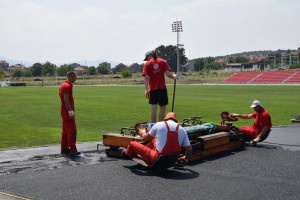 ATLETIKA: Pri kraju radovi na atletskoj stazi u Kruševcu (FOTO)