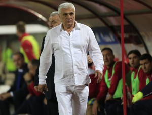 PREDSEDNIK RADNIČKOG IZ NIŠA OSUO PALJBU: Vučić bolje da ukine fudbal, Terzić je zlo, pa ne igra se u Srbiji samo za ‘blizance’