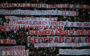 HRVATIMA SMETA PORUKA DELIJA: Vukovarska deca su tamo gde je Zvezda! (FOTO (VIDEO)