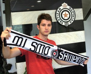 PRVA, PA MUŠKA IZJAVA POJAČANJA CRNO-BELIH: BATE treba nas da se plaši, mi smo Partizan!