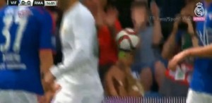 SIGURNO JE BOLELO: Marselov projektil pogodio dečaka u glavu (VIDEO)