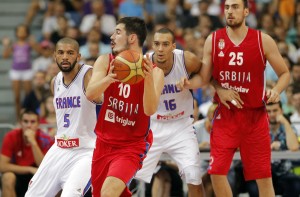 ‘NIJE VAŽNO ŠTA NAS DELI, DAL’ SMO CRVENO ILI CRNO-BELI’: Naš tim se sada zove SRBIJA (FOTO)