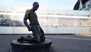 VREMEPLOV: Da li znate kako je nastala statua Tijerija Anrija ispred ‘Emirejtsa’!? (FOTO) (VIDEO)