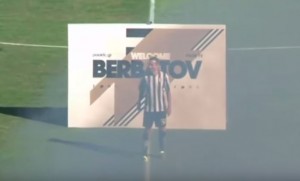 DELIRIJUM I CRNO-BELI SPEKTAKL: PAOK dočekao Dimitra Berbatova kao boga! (VIDEO)