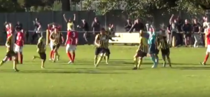 PROMENJENE ULOGE: Veznjak odbranio penal, a golman ‘makazicama’ tresao mrežu u 95. minutu (VIDEO)