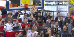 OVO NAM NIKADA NE DOSADI: Lijam ‘the trojka’ Keni ponovo progovorio na srpskom! (VIDEO)