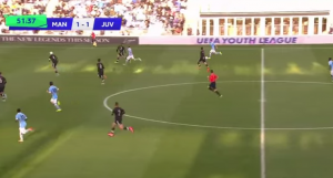 U MESIJEVOM STILU: Krenuo sa svoje polovine, promešao celu odbranu i postigao efektan gol (VIDEO)