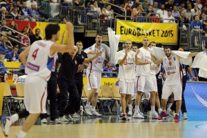 EKSPLODIRALA BI DVORANA U LILU: ‘Spartanac’ će skoknuti da bodri ‘Orlove’?!