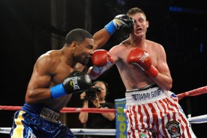 SPEKTAKLI U ‘GARDENU’:  Golovkin i Gonsales nokautirali rivale u Njujorku