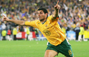 VREMEPLOV: On je odveo Australiju na SP posle 32 godine, a ‘njegovo’ parče trave završilo u muzeju (VIDEO)