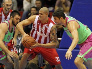 PREDVIĐA VELIKU KARIJERU: Cirbes reklamira saigrača, možete li da pogodite kog? (FOTO)