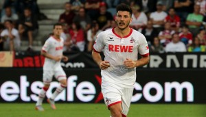 UZ DOSTA SREĆE: ‘Dalekometražni’ gol Jojića (VIDEO)