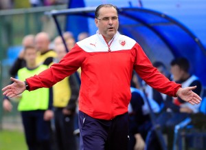 MANIRI NA NIVOU: Grof pokazao zašto nosi takav nadimak (FOTOGALERIJA)