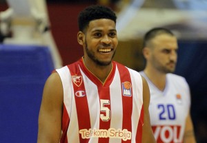 SUDEĆI PO OVOME, SPREMA SE APOKALIPSA: Rajan Tompson postigao tri trojke!