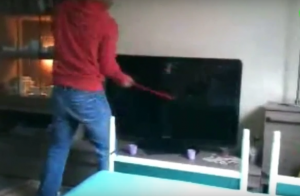 ETO ŠTA JE SREĆA: Srbin polupao televizor