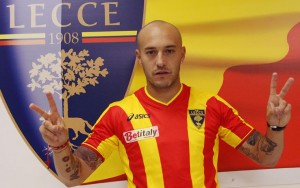 VREMEPLOV: Da li je lopta prešla liniju? – DA! Nezaboravna reakcija navijača Lećea posle Ševantonove golčine! (VIDEO)