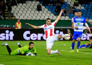 BAŠ GA NEĆE: Neverovatan promašaj Marka Petkovića protiv Borca (VIDEO)