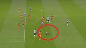 Fudbaler Hala povredio sudiju