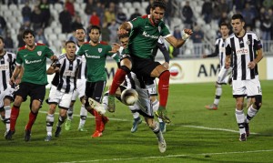 LIGA EVROPE: Petarda u mreži Partizana, debakl u Bilbau za veliku brigu (VIDEO)