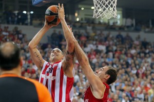 NIŠTA OD ZVEZDE: Crnogorski centar pronašao klub