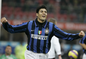 VREMEPLOV: Kosio travu, treneru nedostajao igrač, a onda je ceo svet čuo za njega! (VIDEO)