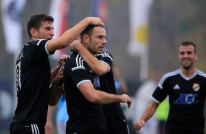 SLS: Čuka čuva treće mesto, minimalac protiv Rada