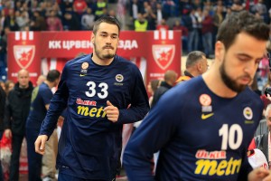 ‘ZAGREVA’ SE ATMOSFERA: Koga su Delije dočekale ‘na nož’? (FOTO)