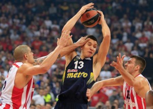 PREŠLO MU U NAVIKU: Trojka Bogdanovića za pobedu Fenera pravo sa ‘parkinga’ (VIDEO)