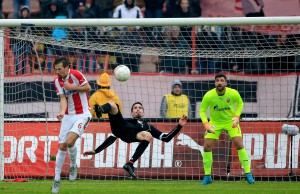 DELIJE ISPROZVALE UPRAVU: Razlozi male posete na Marakani su… (FOTO)