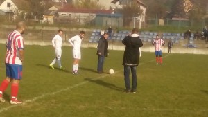 HUMANITARNI MEČ: Dobri ljudi pomogli Savi i Vanji, a na terenu veselo i miroljubivo (FOTOGALERIJA)