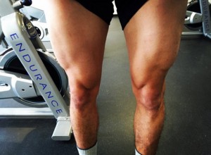 ZVEZDAŠ OJAČAO: Znate li čije su ovo noge? (FOTO)