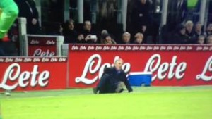 Manćinijev pokušaj da uštopuje loptu