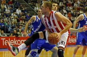 KO BODRI CRVENO-BELE U PIONIRU: Posle legendarnih Vinkovaca ponovo uz Zvezdu protiv Hrvata (FOTO) (VIDEO)